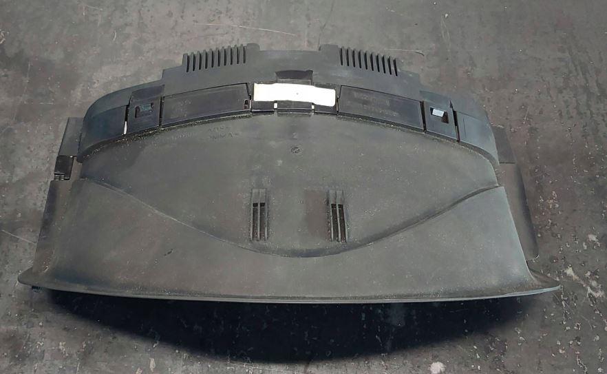 Mercedes C W203 2000-2007 sedan 2.2 CDI diesel AT 105 kW 2001  Prístrojová doska A2035401347