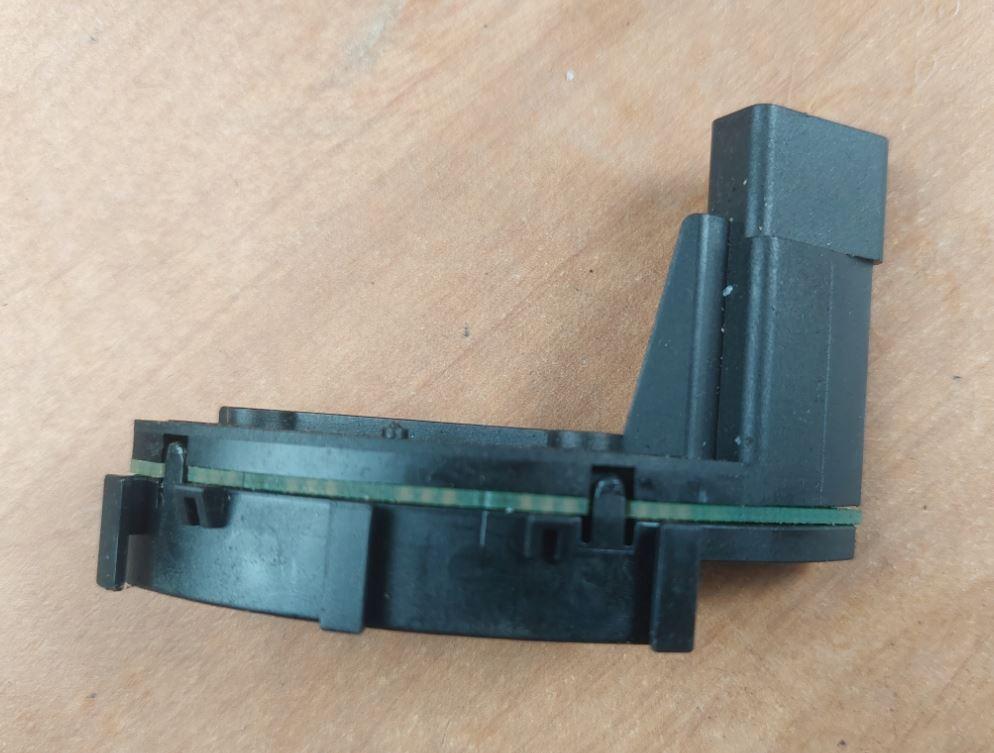 Audi A4 B6 2000-2004 sedan 1.6 8v petrol ALZ MT 75 kW 2003  Snímač ulhu natočenia volantu 00204400