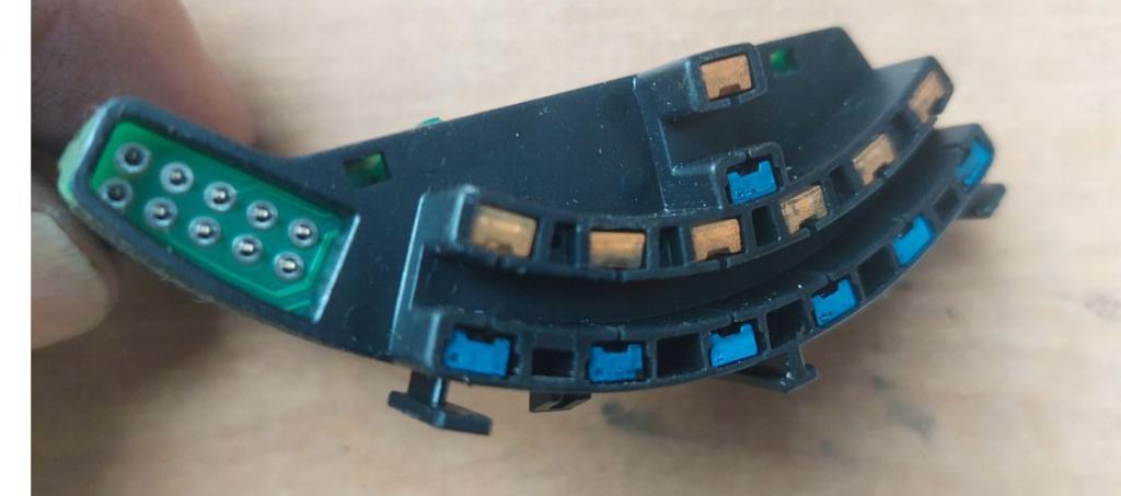 Audi A4 B6 2000-2004 sedan 1.6 8v petrol ALZ MT 75 kW 2003  Snímač ulhu natočenia volantu 00204400