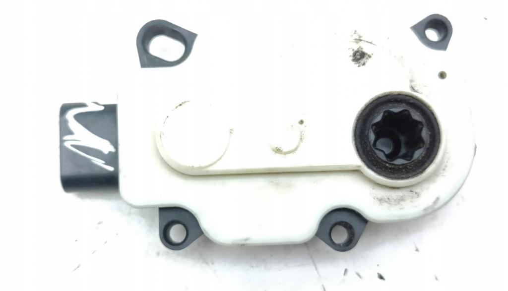 BMW 5 F10 2010-2017 sedan 2.0 d diesel AT 135 kW 2011  Motorček kúrenia 7193168