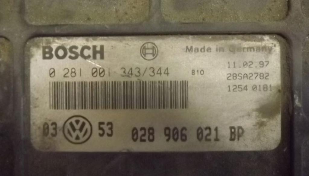 Volkswagen Vento sedan 1.9 D diesel MT 47 kW 1993  Riadiaca jednotka motora 0281001343/344 028906021BP