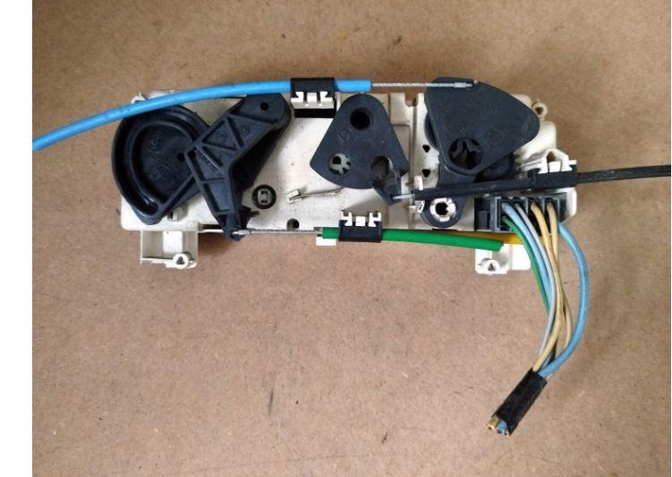 Peugeot 306 sedan 1.4 petrol MT 65 kW 2000  Panel kúrenia/klimatizácie