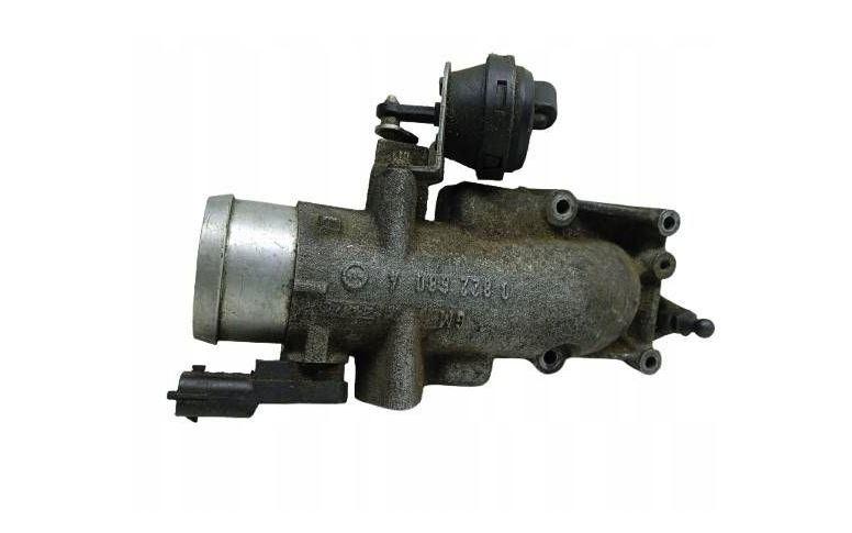 Opel Vectra C 2002-2008 combi 2.2 DTI diesel MT 92 kW 2002  Škrtiaca klapka 08226804