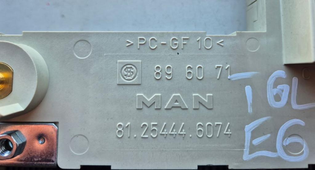 MAN TGL II 2020-   Poistková skrinka 81254446074