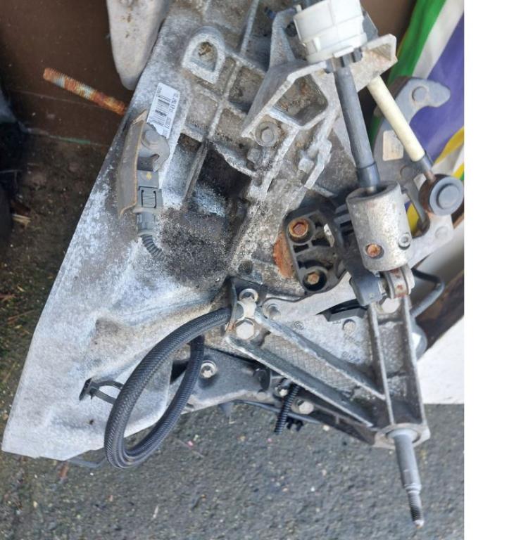 Renault Kangoo II 2008- hatchback 1.5 DCI diesel MT 63 kW 2011  Prevodovka manuálna JRQ-K9GF