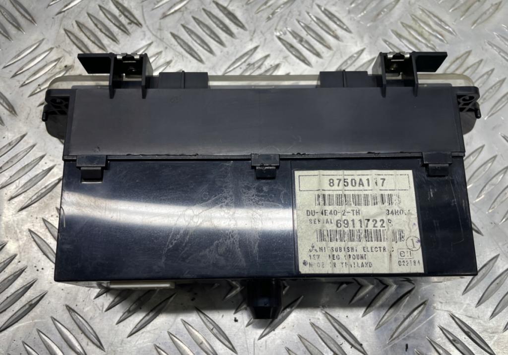 Mitsubishi Colt Z30 VI 2004-2012 Displej 8750A117