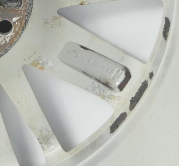 Renault Laguna III 2007-2015 R18 5X114,3 7,5XJ18 ET47 Hliníkový disk 403000045R