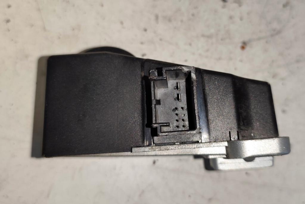 Volkswagen Passat B6 2005-2010 Blokáda (zámok) volantu 3C0905861G 216002011