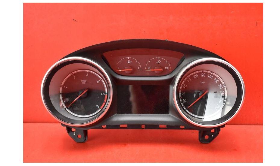 Opel Astra V 2015- combi 1.6 CDTI diesel MT 81 kW 2018  Prístrojová doska 175597137 39097974