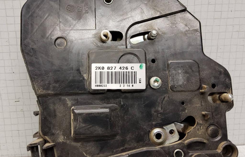 Volkswagen Caddy III 2K 2003-2020 hatchback 1.9 TDI diesel MT 77 kW 2010  Zámok 2K0827426C