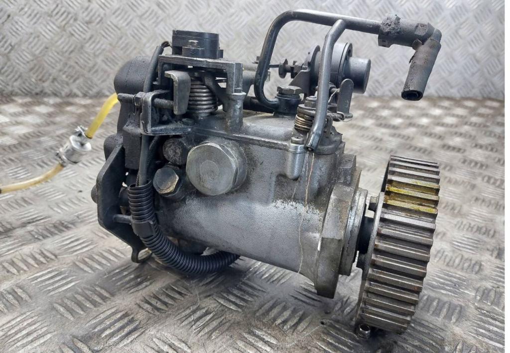 Citroen Berlingo I 1996-2008 minivan 1.9 D diesel 51 kW 1999  Vstrekovacie čerpadlo R8448B391C