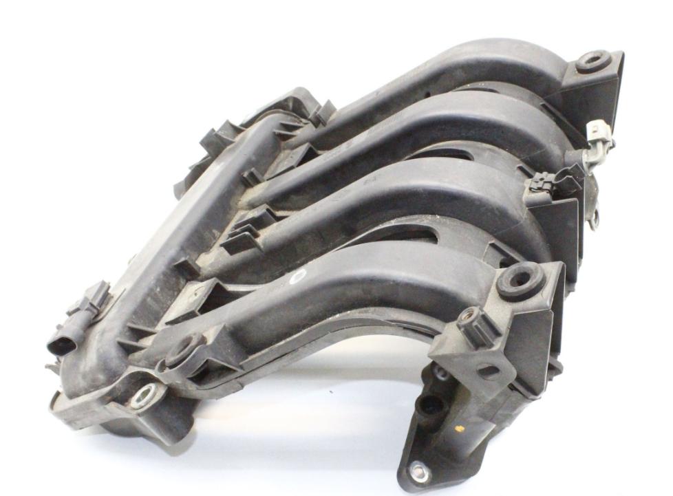 Renault Clio IV 2012-2020 hatchback 1.2 54 kW 2018 Sacie potrubie 8200880099