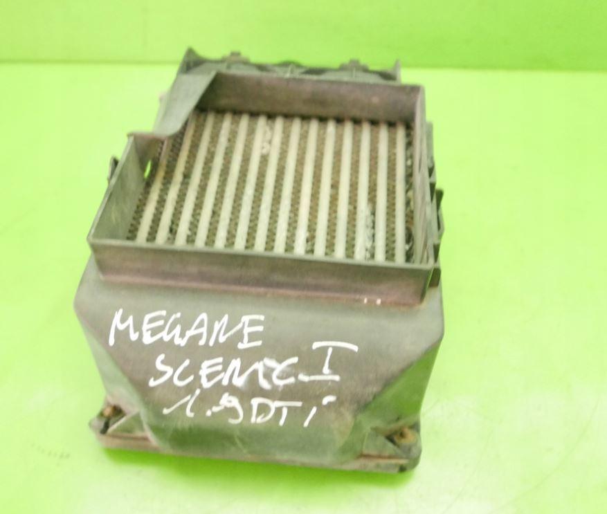 Renault Megane I 1995-2003 hatchback 1.9 DTI diesel MT 72 kW 2000  Intercooler (chladič nasávaného vzduchu)