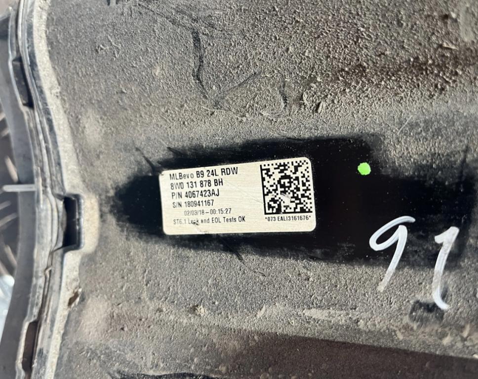 Audi A4 B9 2015-  2.0 TDI 140kW 2018  Nádrž AdBlue 8W0131969J