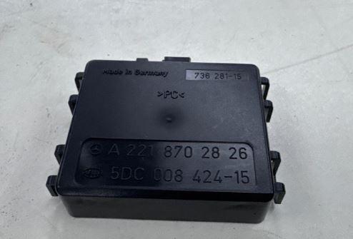 Mercedes S W221 2005-2013 sedan 5.5 V8 petrol AT 285 kW 2007  Snímač dažďa A2218702826 5DC00842415