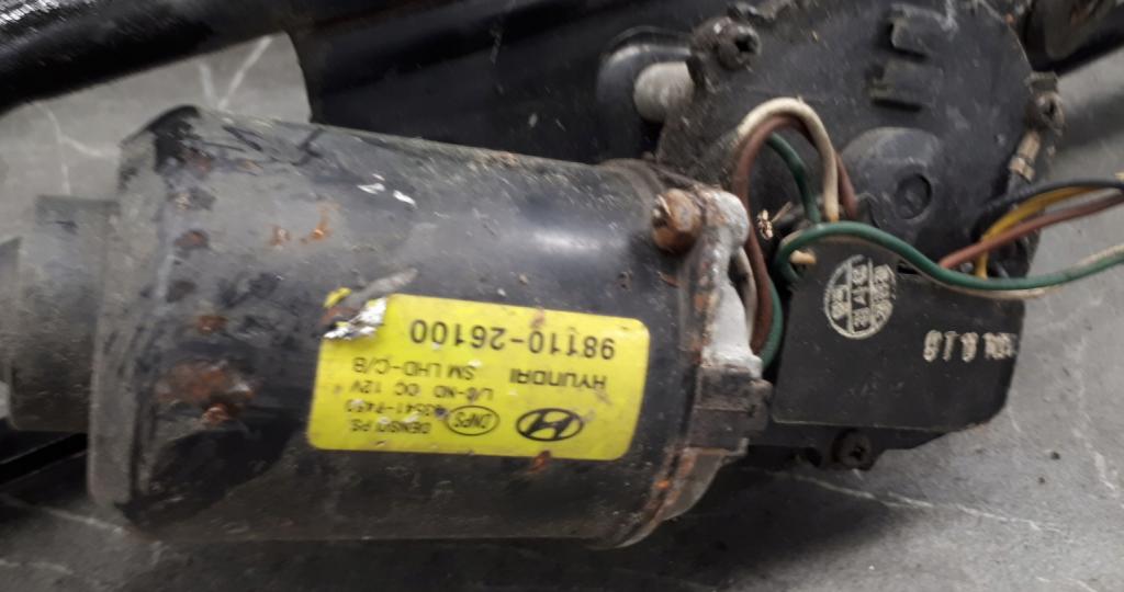 Hyundai Santa Fe 2000-2006 hatchback 2.0 CRDI Mechanizmus stieračov predný 98110-26100