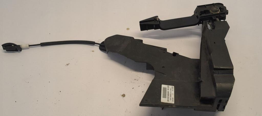 Ford Fusion hatchback 1.4 16v petrol MT 59 kW 2004  Zámok dverí predný ľavý 2N11N219A65ABH