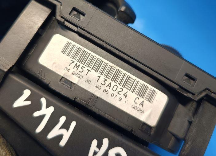 Ford Kuga Mk1 2008-2013 hatchback 2.0 TDCI diesel G6DG D4204 MT 100 kW 2008  Prepínač svetiel 7M5T13A024CA