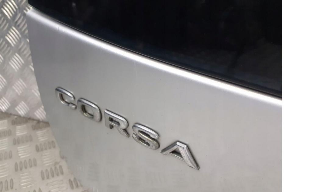 Opel Corsa C 2000-2006 hatchback 1.0 petrol MT 44 kW 2005  Kapota zadná (kufor)