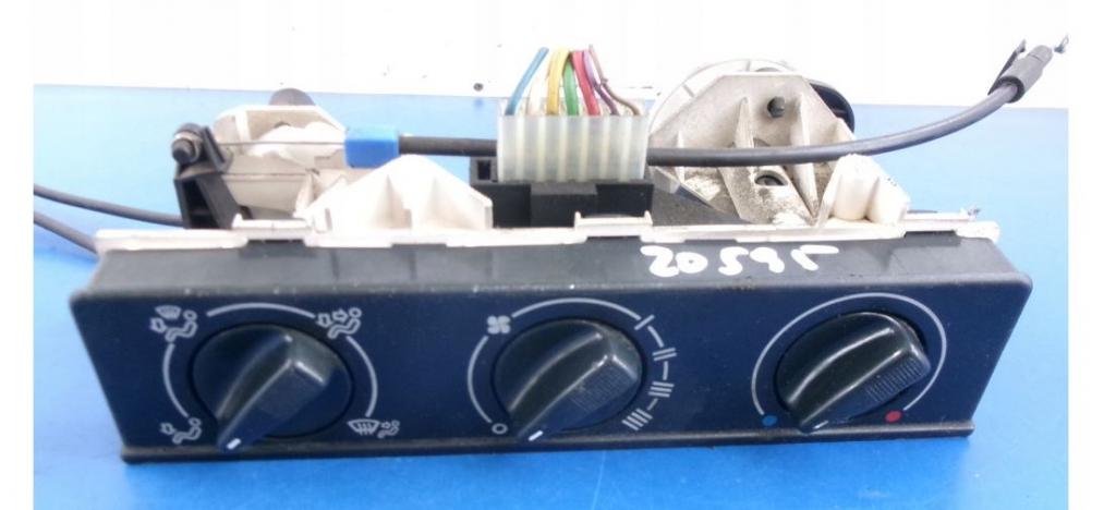 Skoda Felicia hatchback   Panel kúrenia/klimatizácie