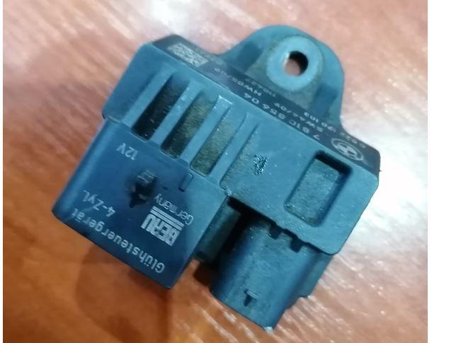 BMW 5 F10 2010-2017 sedan 2.0 d diesel AT 135 kW 2011  Relé 781085604