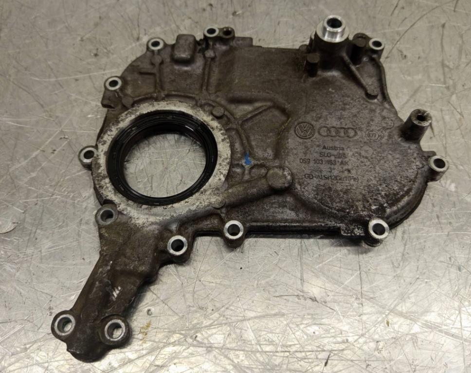 Audi A6 C6 2004-2011 2.7 TDI diesel MT 132 kW 2007  Kryt rozvodu motora 059103153AK