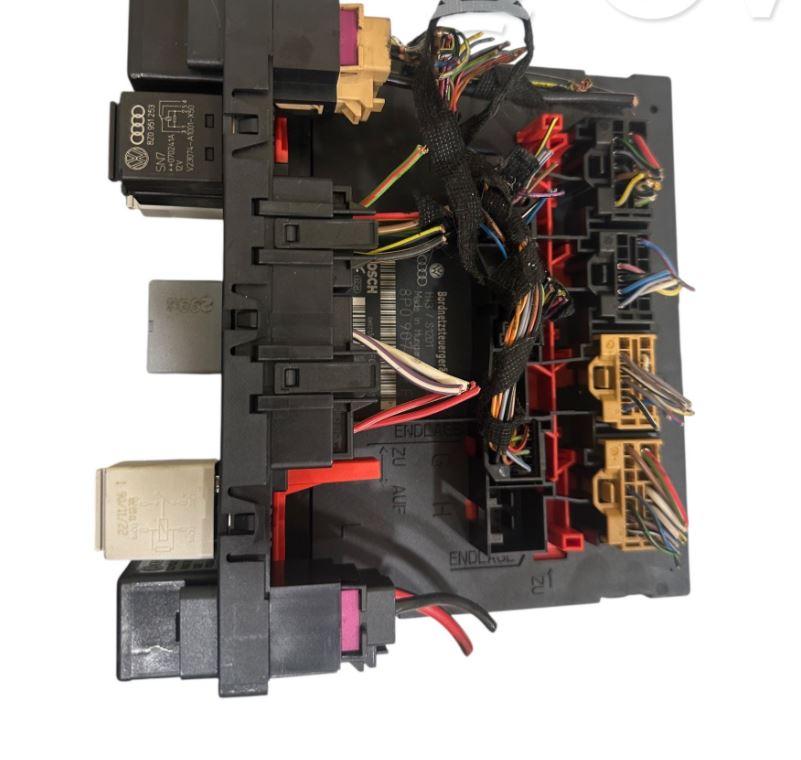 Audi A3 8P 2003-2012 hatchback 1.9 TDI diesel MT 77 kW 2004  Modul komfortu 8P0907279F H43S1201