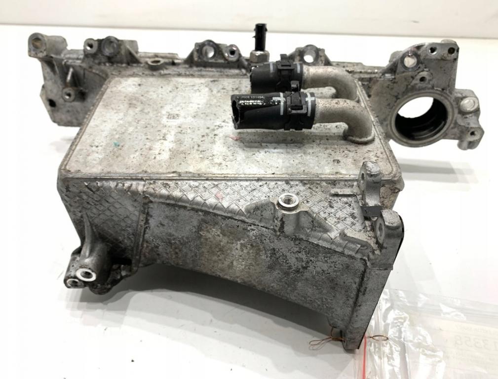 Volkswagen Passat B8 2014- combi 2.0 TDI diesel 140 kW  Chladič spalín 04L129766AQ