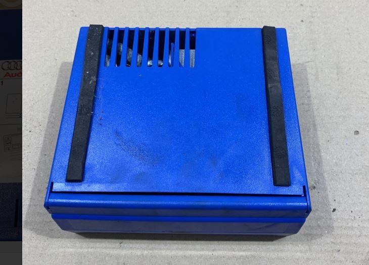 Audi A6 C5 1997-2004 sedan 1.8 T petrol MT 110 kW 1998  Kompresor 8D0012615B