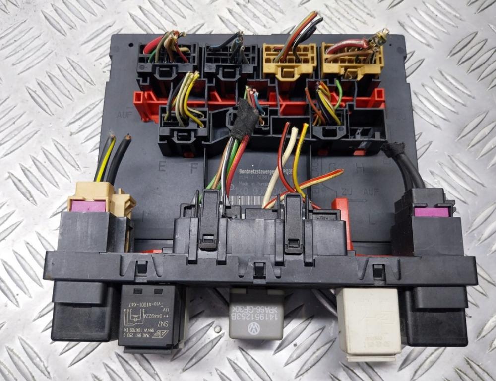 Skoda Octavia II 2004-2013 hatchback 2.0 TDI diesel MT 103 kW 2008  Modul komfortu 1K0937049N