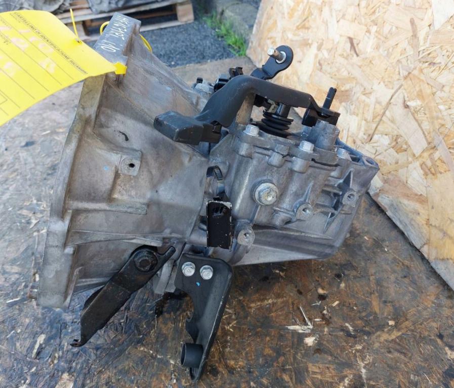 -- Znacka vozidla --    Prevodovka MF1671PT