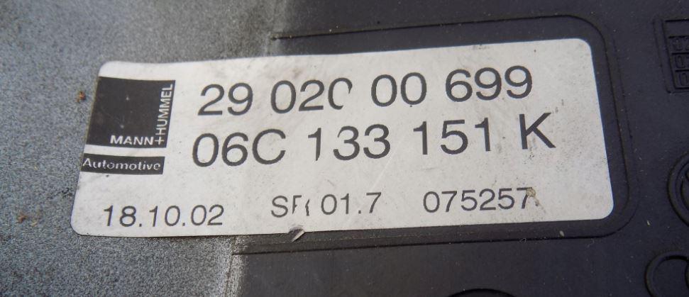 Audi A6 C5 1997-2004 combi 3.0 V6 petrol AT 162 kW 2002  Sacie potrubie 06C133201E 06C133151K