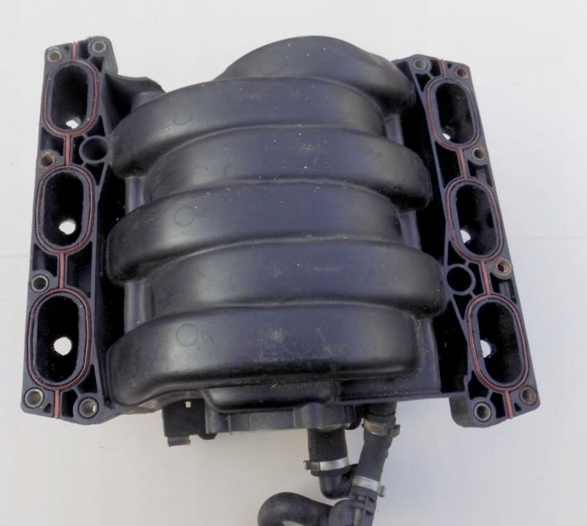 Audi A6 C5 1997-2004 combi 3.0 V6 petrol AT 162 kW 2002  Sacie potrubie 06C133201E 06C133151K