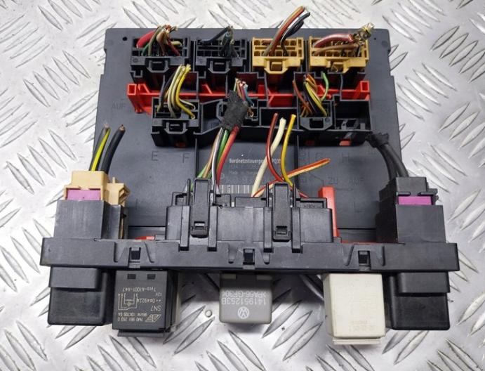Skoda Octavia II 2004-2013 hatchback 2.0 TDI diesel MT 103 kW 2008  Modul komfortu 1K0937049N
