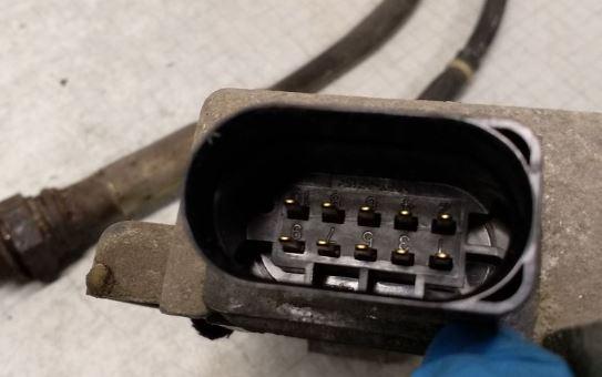 Volkswagen Golf V 2003-2009 hatchback 1.6 FSI petrol MT 85 kW 2003  Lambda sonda 03C907807D