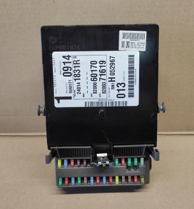 Renault Espace IV 2003-2014 hatchback 2.0 DCI diesel MT 127 kW 2010  Modul BSI 8200660170