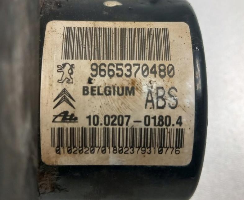 Citroen C1 I 2005-2014 hatchback 1.0 petrol 50 kW   Pumpa ABS 9665370480