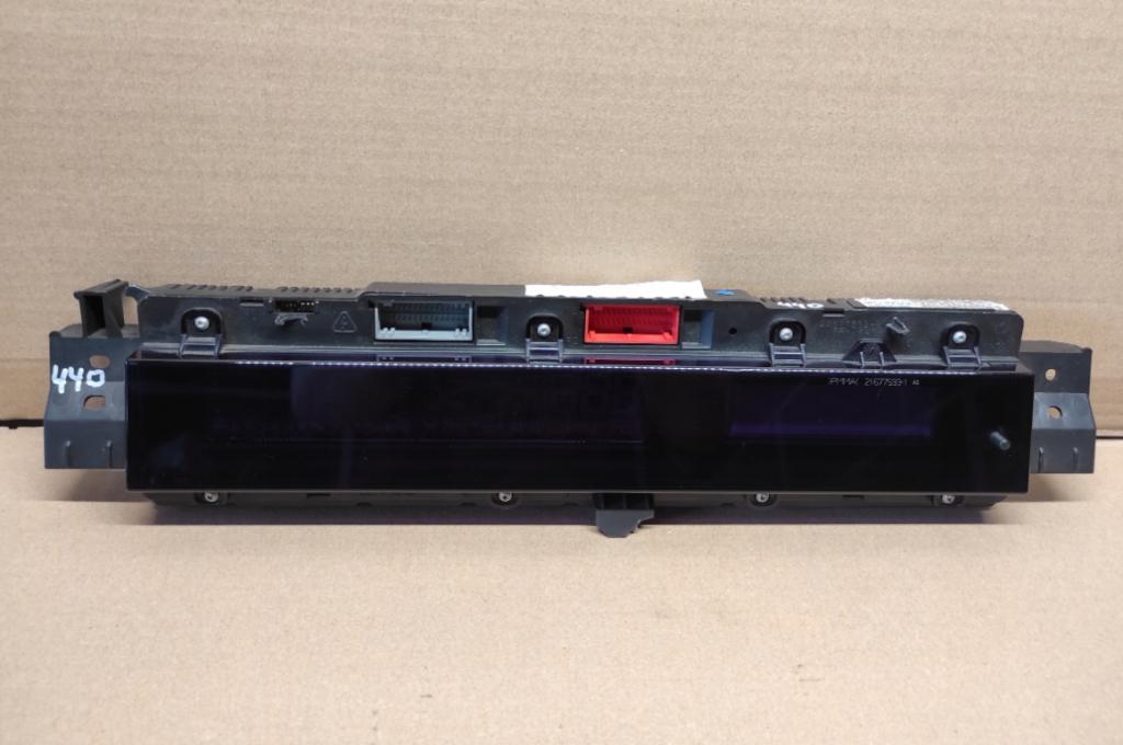 Renault Espace IV 2003-2014 hatchback 2.2 DCI diesel MT 110 kW 2005  Prístrojová doska P8200392366C