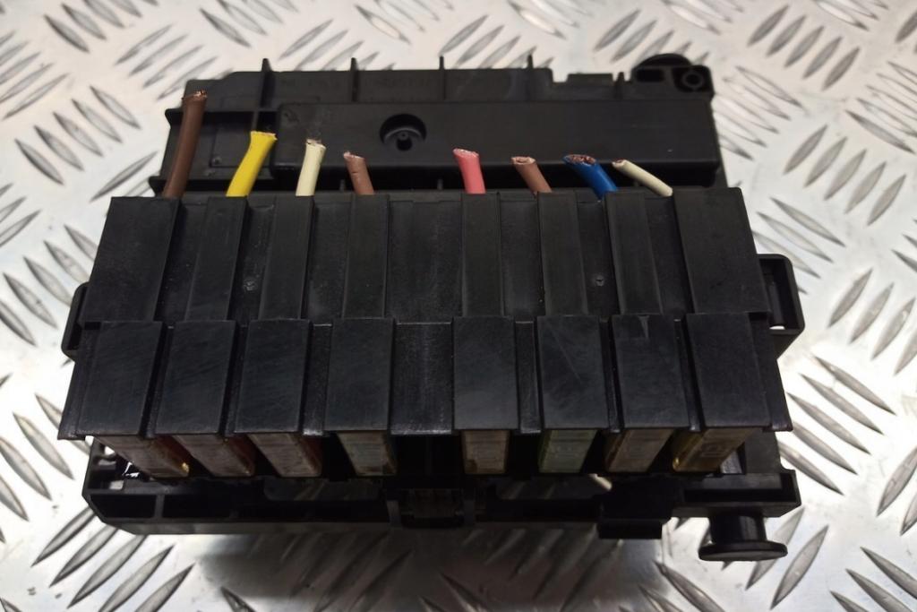 Citroen C5 III combi   Zapaľovací modul 9664705980 Modul BSM