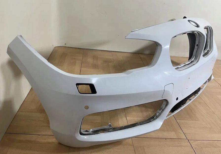 BMW 1 F20 2011-2019 hatchback 1.6 T petrol AT 125 kW 2012  Nárazník predný