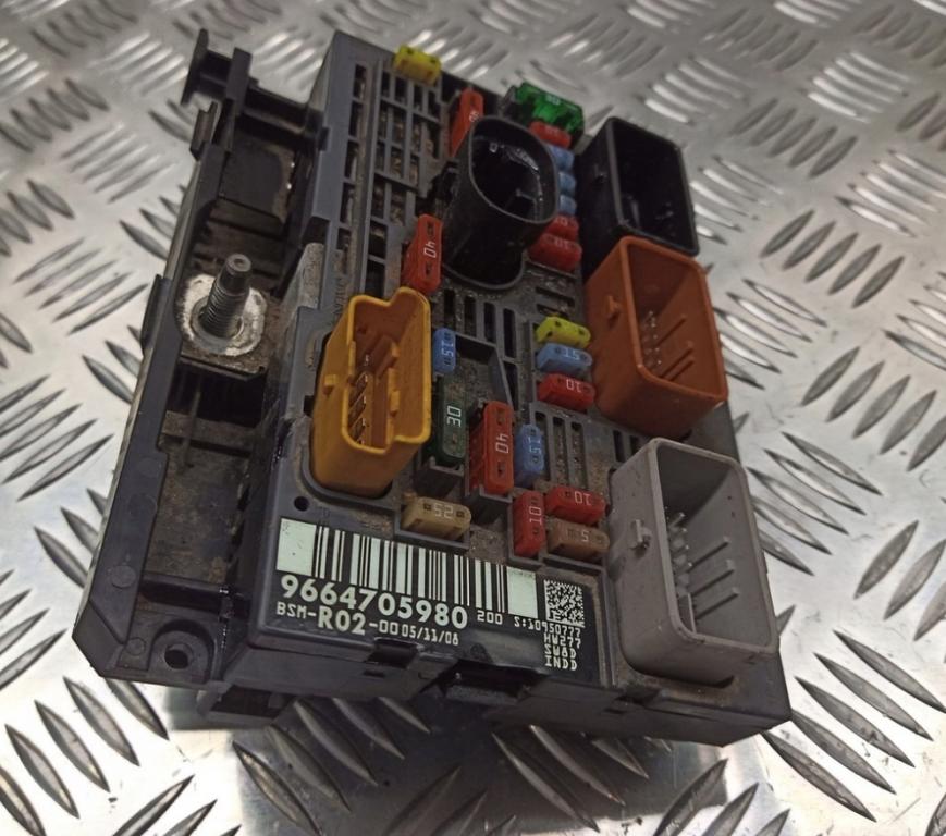 Citroen C5 III combi   Zapaľovací modul 9664705980 Modul BSM