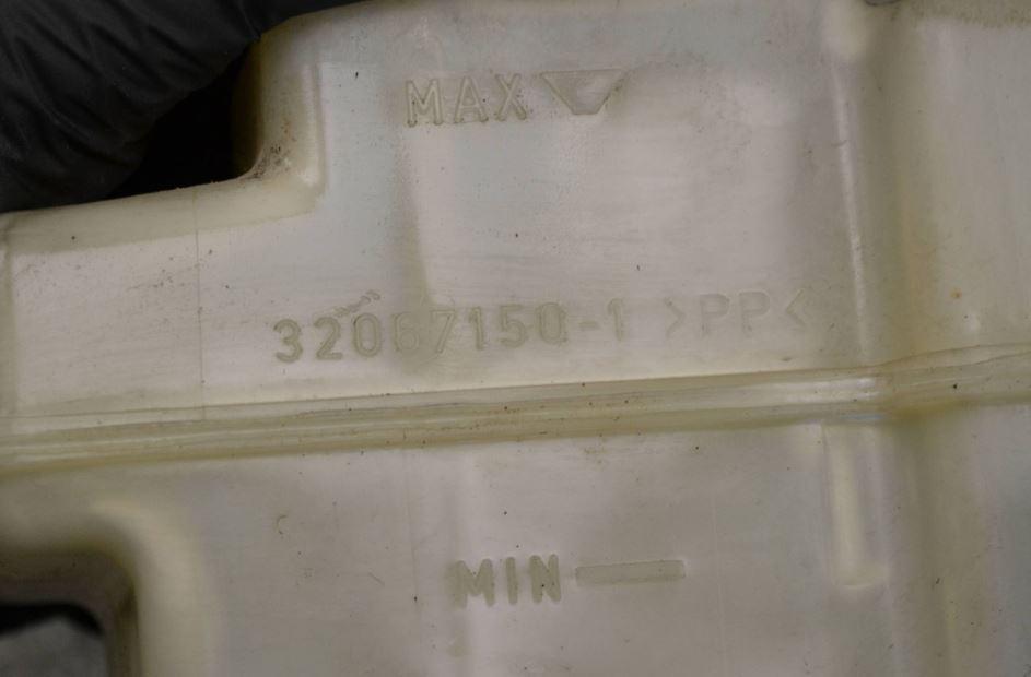 BMW 5 E39 1996-2003 sedan 2.5 TDS diesel MT 105 kW 1996  Servočerpadlo 34331165055 320671501