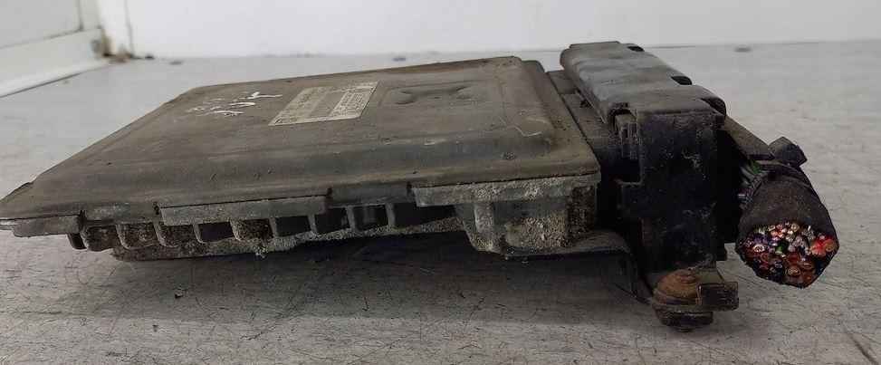 Volkswagen Passat B8 2014- combi 2.0 TDI diesel AT 110 kW 2015  Riadiaca jednotka motora 03G906018EM 5WP45562AE