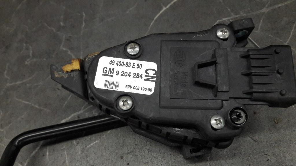 Opel Agila A 2000-2007 hatchback 1.0 12v petrol MT 43 kW 2002  Potenciometer plynového pedálu 9204284