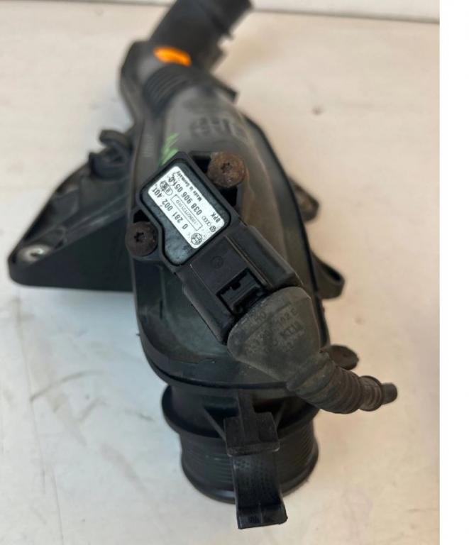 Audi Q5 2008-2016 hatchback   Hadica turbodúchadla 8K0145673AK