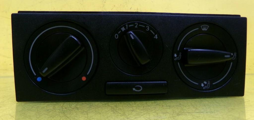 Skoda Octavia I 1996-2010 hatchback   Panel kúrenia/klimatizácie 1J0819045F NR63