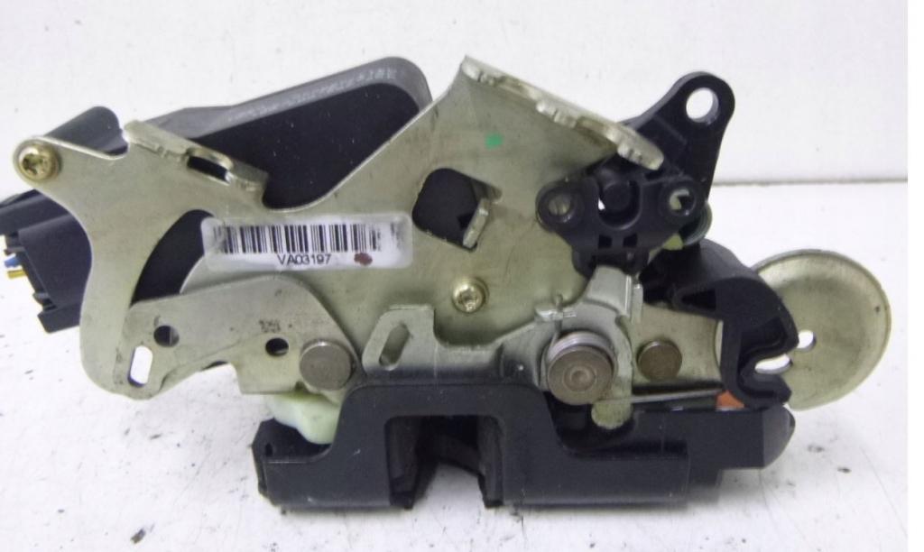 -- Znacka vozidla --    Zámok dverí zadný pravý A4147300535