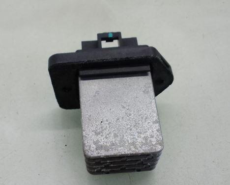 Chevrolet Epica sedan 2.0 diesel 110 kW 2009  Odpor (rezistor) kúrenia 8F14B