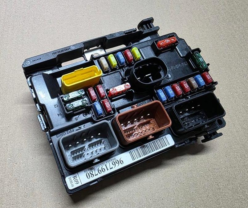 Citroen C3 II 2009-2016 Modul komfortu 9667199780