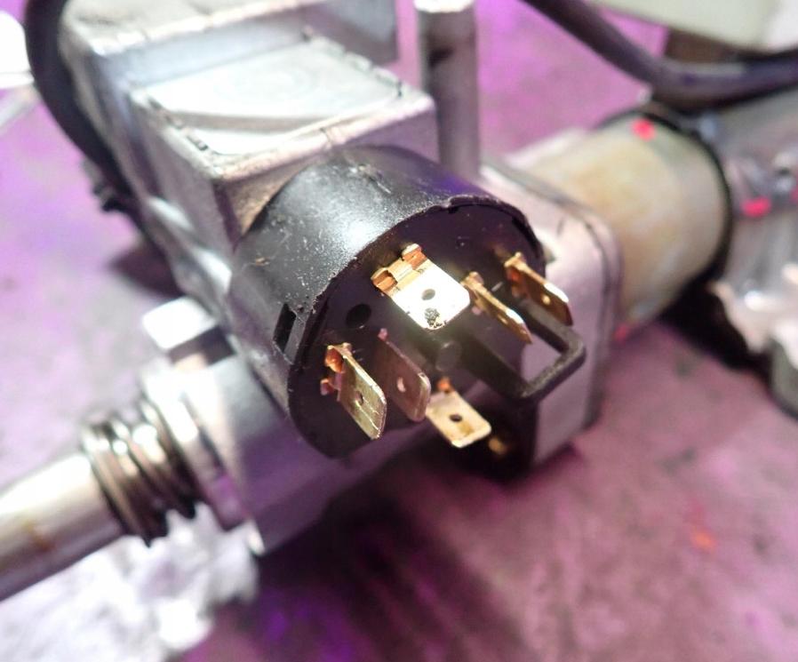 Daewoo Matiz hatchback 0.8 petrol MT 37.5 kW 2000  Riadenie